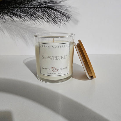 black coral and moss and sandalwood 8oz scented candle