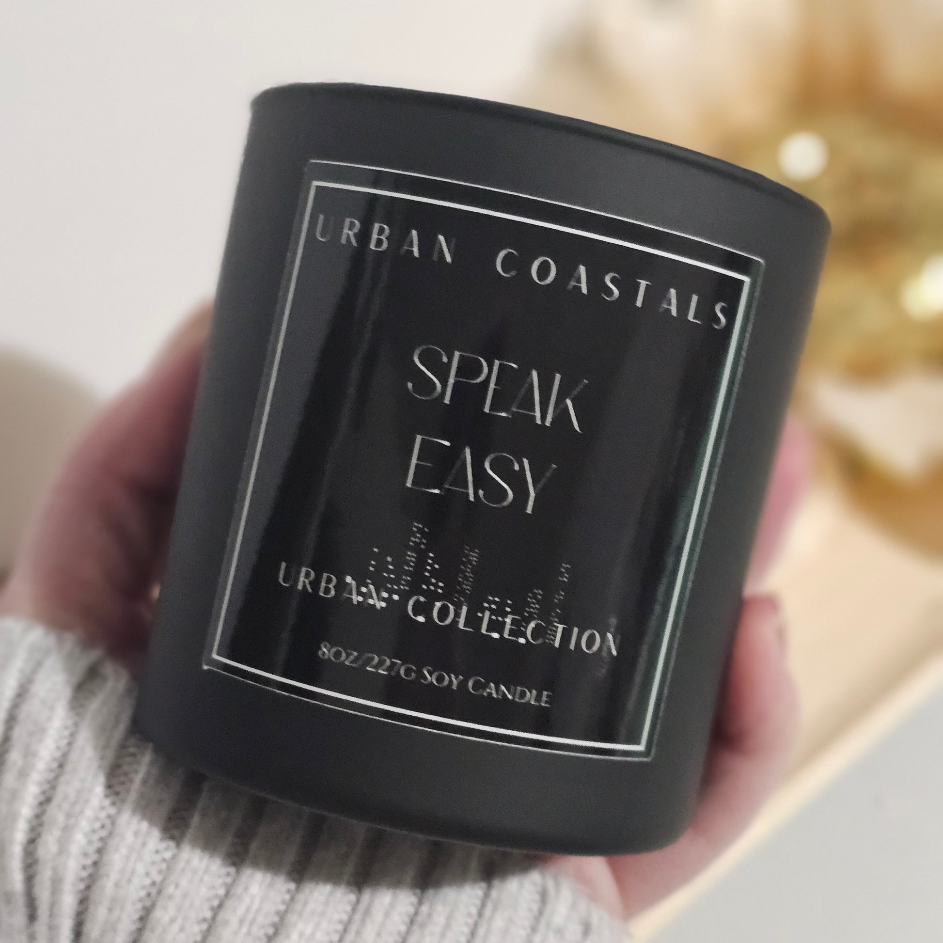 Gin, oak, and cedar 8oz scented candle