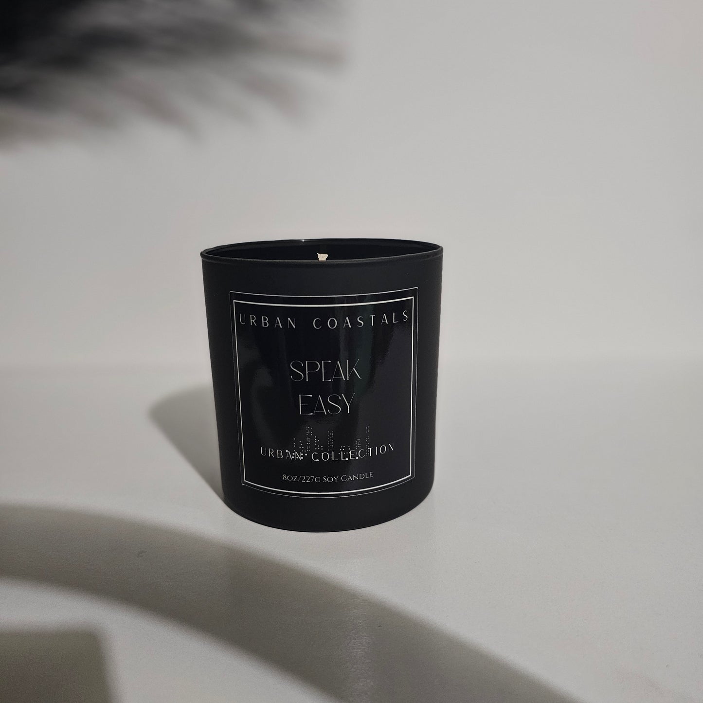 Gin, oak, and cedar 8oz scented candle