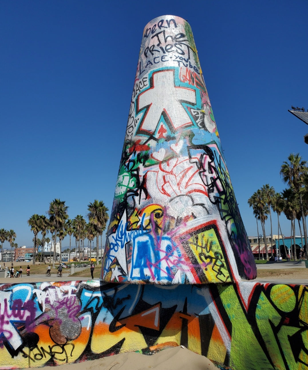 Street Art Candle