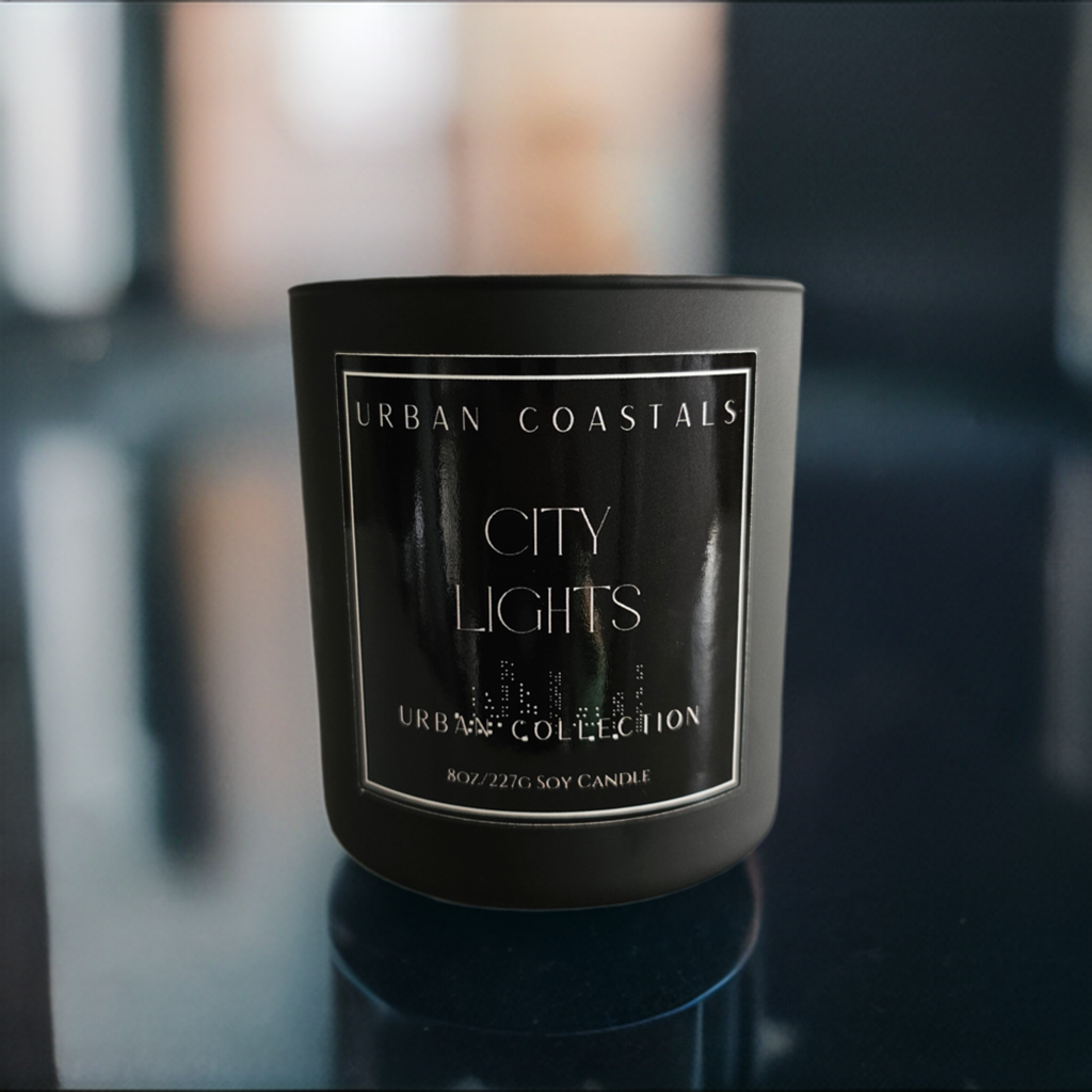 Berry, vanilla, and musk scented candle. 8oz in black matte jar.
