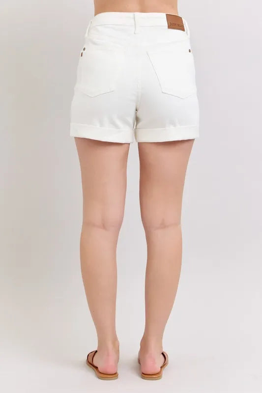 The high waist double roll cuff denim shorts offer a modern and stylish twist on a classic favorite. Featuring a flattering high-rise fit and double roll cuff detailing, these shorts are perfect for a chic and casual look.